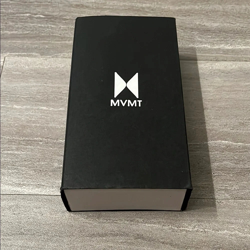 NEW MVMT Leather Band Minimalist Watch